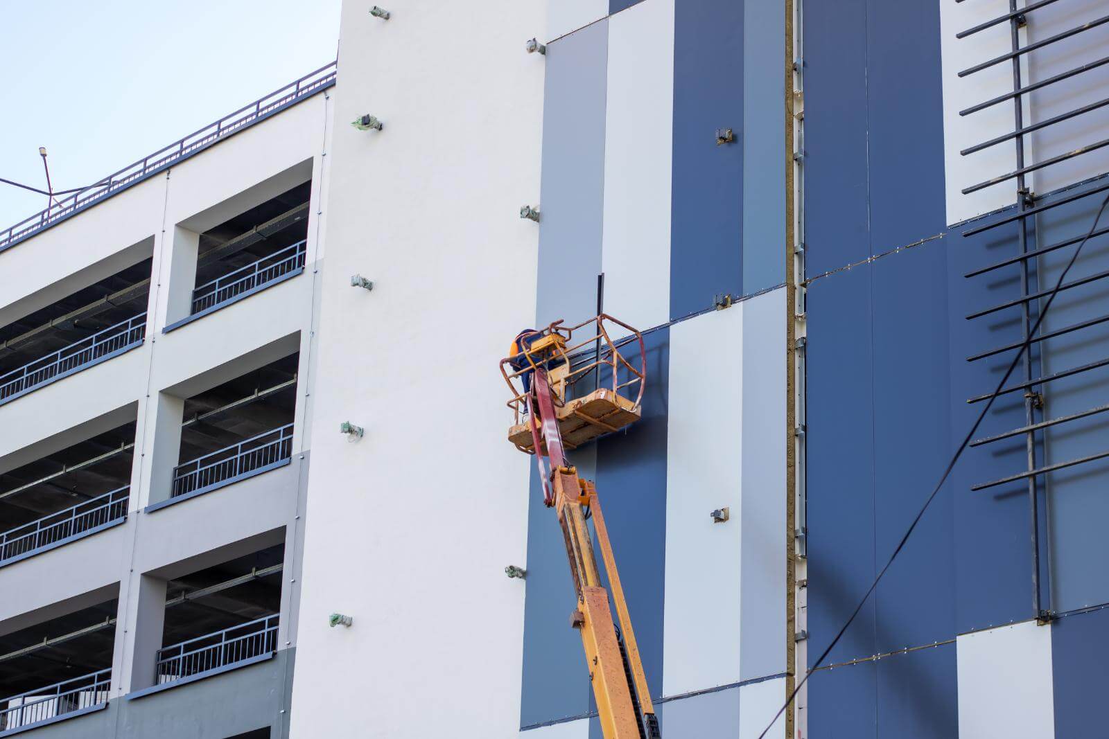 Facade protection